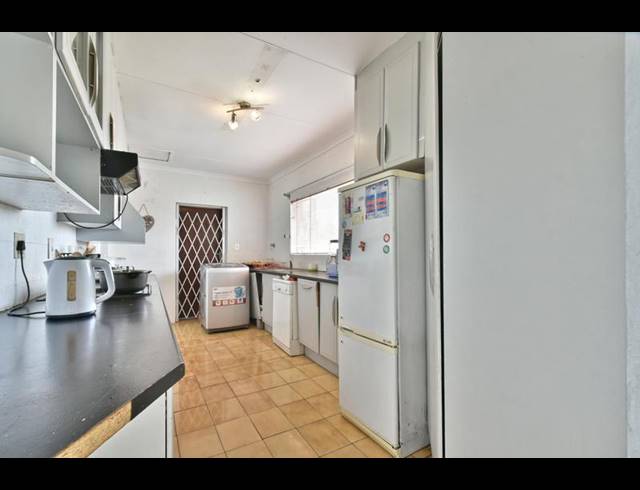 4 BEDROOM HOUSE FOR SALE IN RIDGEWAY